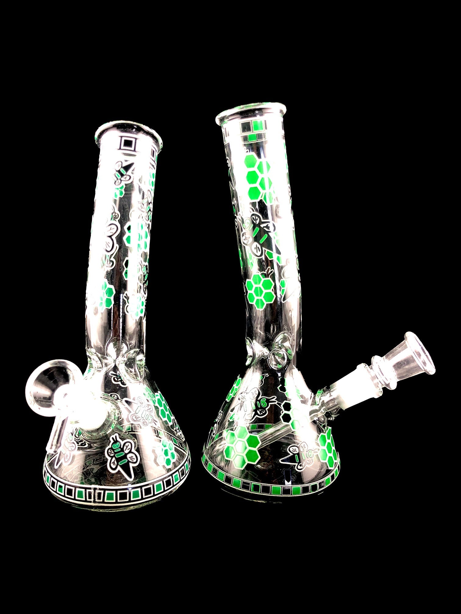 8" Glow In The Dark Bumble Bee Beaker Water Pipe